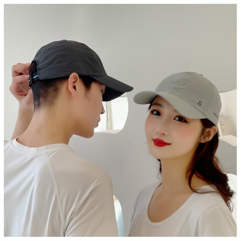 Running Cap Mesh - 2 Cappellini da Corsa Unisex ad