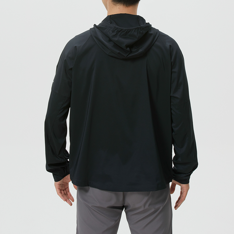 Giacca sportiva da uomo Nike p - Running Gear Jacket recensione e prezzo