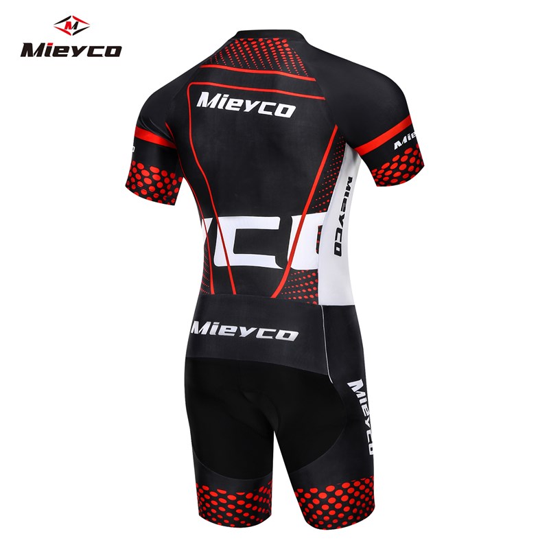 Tuta da Triathlon per Uomo, Tr - Running Gear Men Sale recensione e prezzo